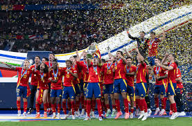 他常常充當 他常常充當